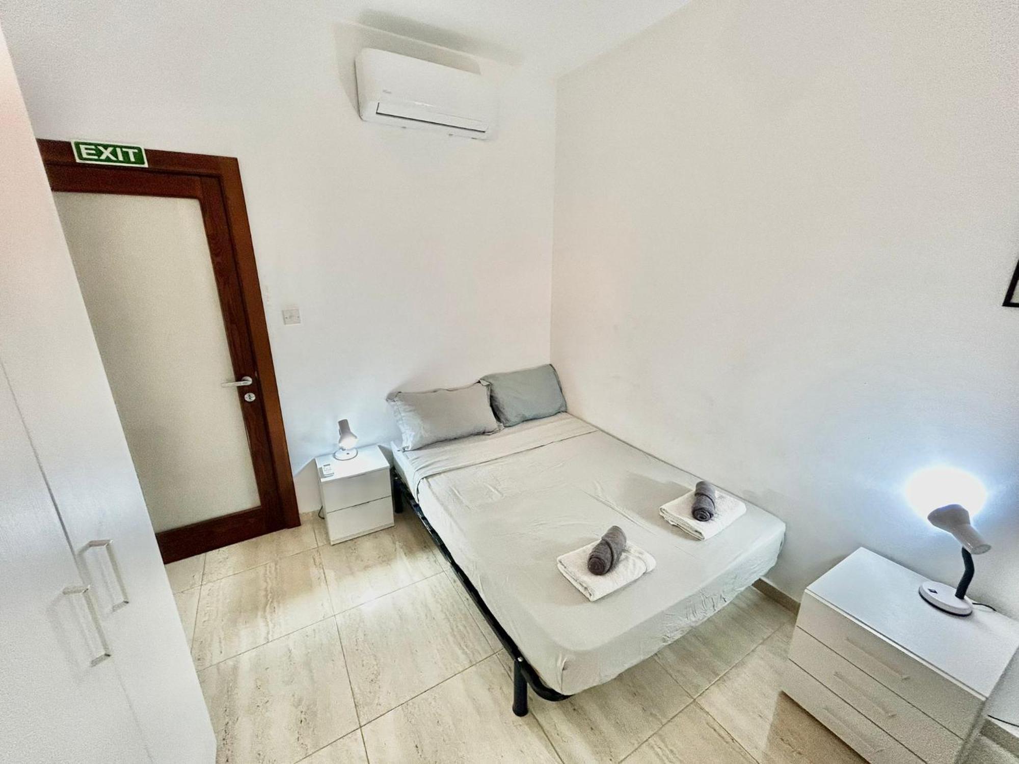 Sliema 2 Bedroom Apartment Dış mekan fotoğraf